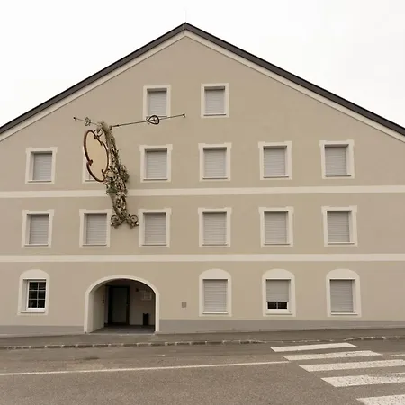 アパート Zimmervermietung Projektentwicklungs Gmbh 2 Ranshofen