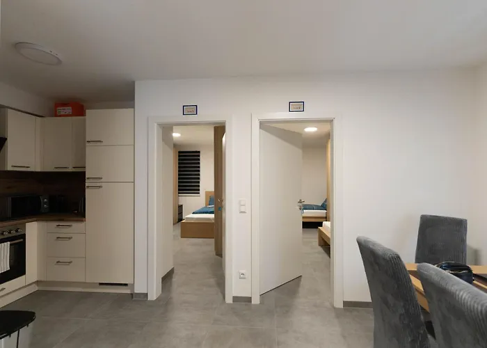 Appartement Zimmervermietung Projektentwicklungs Gmbh 2 *