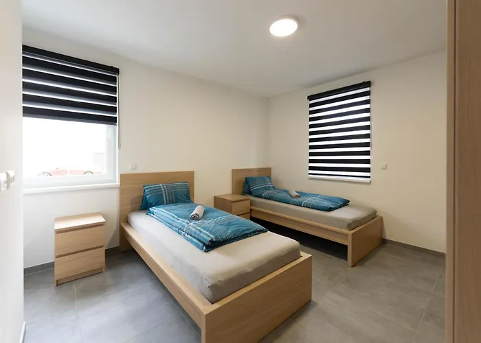 Zimmervermietung Projektentwicklungs Gmbh 2 Appartement Ranshofen