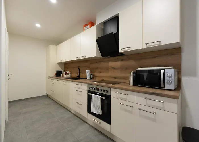 Zimmervermietung Projektentwicklungs Gmbh 2 Daire Ranshofen