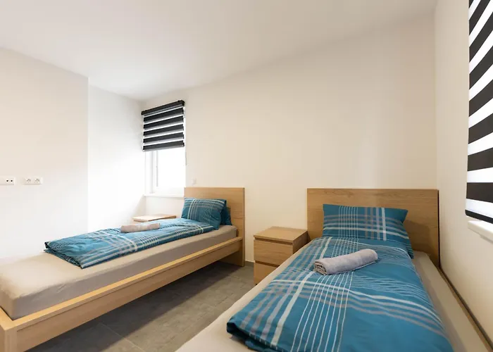 Zimmervermietung Projektentwicklungs Gmbh 2 Daire *